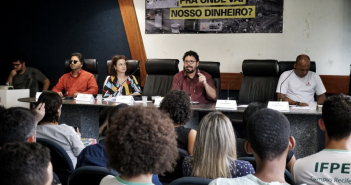Prefeitura gasta R$ 36 milhões em comunicação sem transparência Foto: Beto Figuerôa
