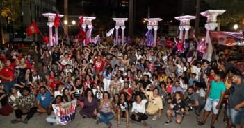 Mulheres em Pernambuco têm eleição de mandato coletivo e recordista de votos A comemoração da vitória da Juntas, na Praça do Derby. Foto: Tom Cabral
