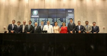 Quatro dos sete deputados que comandam a Alepe já responderam a processos por improbidade administrativa Mesa Diretora da Alepe (Foto: Alepe)