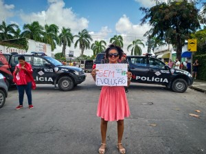 Manifestantes presentes na visita de Jair Bolsonaro ao Recife_ (1)