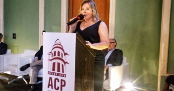Joice Hasselmann em nova embalagem Joice-Hasselmann_-1024x713