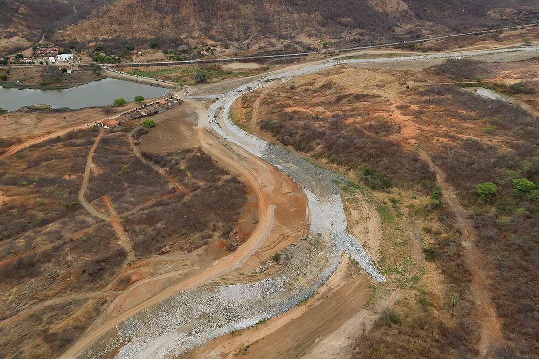 Obras de transposição do São Francisco estão paradas desde janeiro em