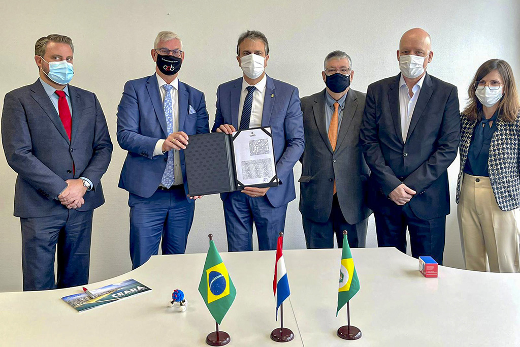 Acordo com os holandeses foi o 11º assinado pelo governo cearense, nos últimos meses, para a produção de hidrogênio verde no estado | Foto: Casa Civil