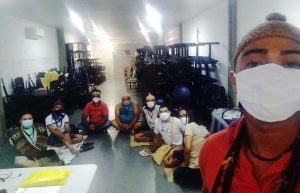 Povo Truká ocupa sede de Distrito Sanitário Indígena, no Recife, para reivindicar vacinação contra a Covid