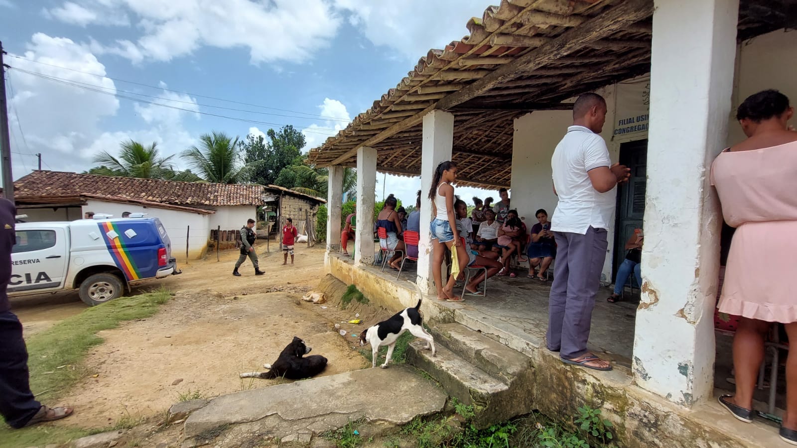 Geria os colaboradores como se fossem crianças indefesas e