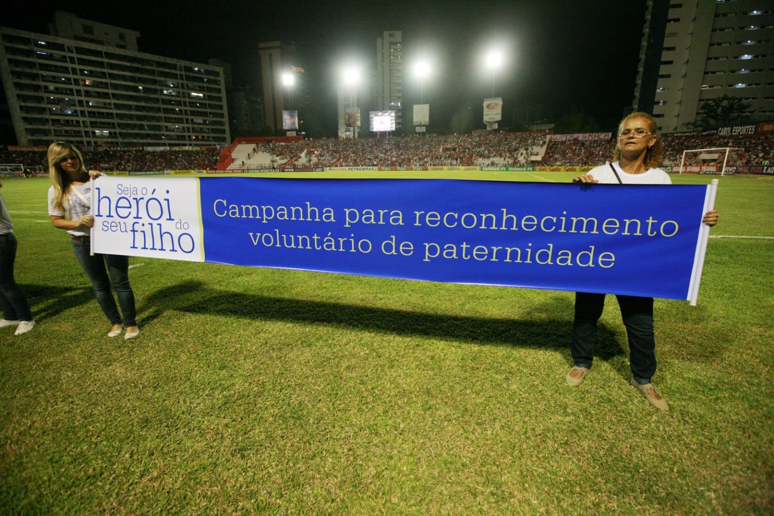 Cadê o pai dessa criança? Abandono paterno cresce no Brasil - Marco ...