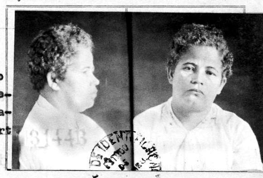 Prontuário policial de Adalgisa Cavalcanti no DOPS-PE. A imagem em preto e branco mostra uma mulher negra, de cabelos curtos, em duas fotografias: de perfil e de frente